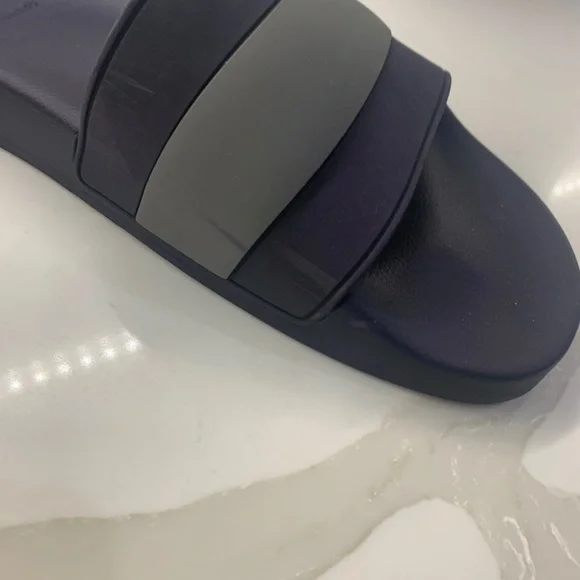 Brunello Cucinelli sliders size 42 new with box and one bag